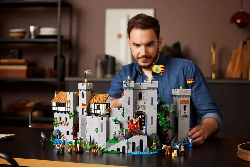 Interactive Medieval Castle Playset Featuring Lion Knights Theme